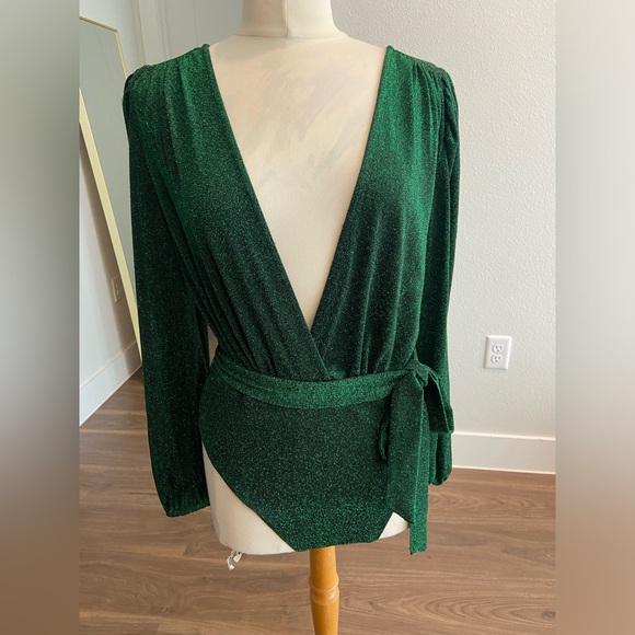 SHEIN Elegant Shimmer bodysuit in green - Picture 3 of 9